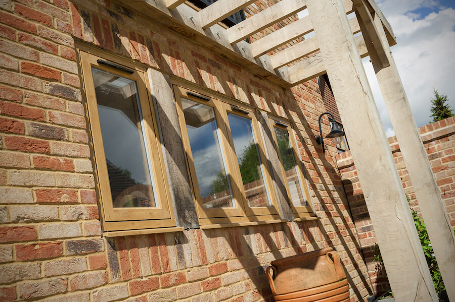 Residence oak windows